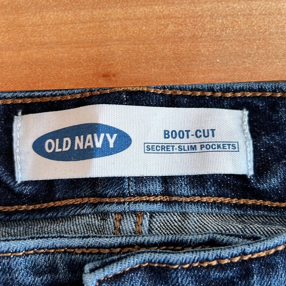 OLD NAVY Boot-Cut Secret slim pockets Women’s Jeans Size 16 Plus - Picture 2 of 4
